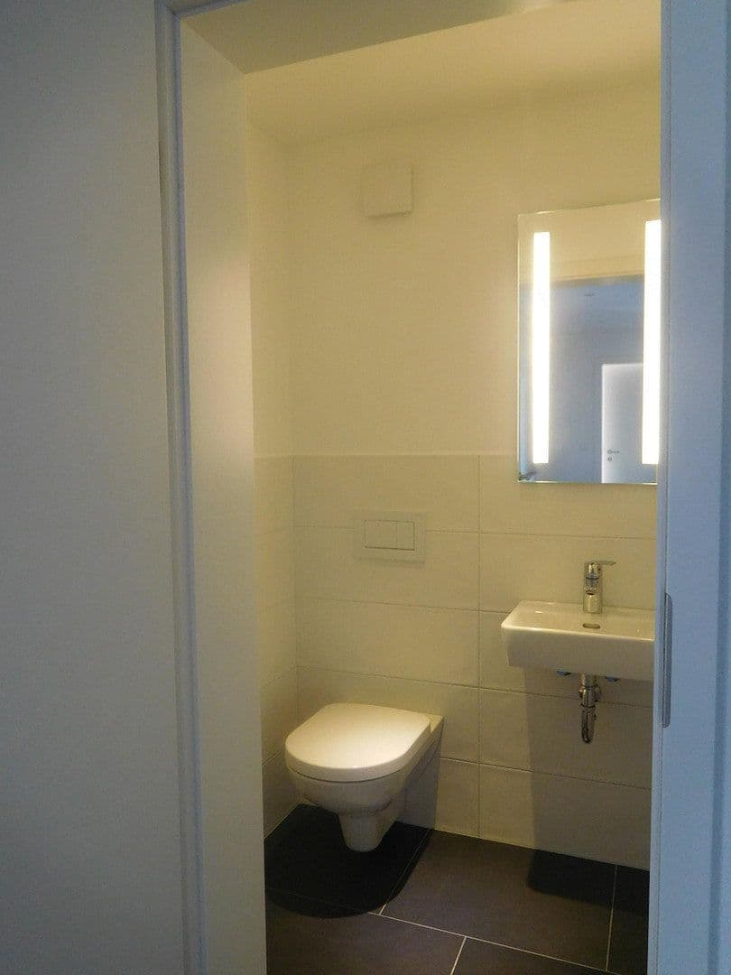 Prenájom bytu 2-izbový 76 m², Kraftwerkweg 4, Laufenburg (Baden), Bádensko-Wurttembersko Prenájom bytu 2-izbový 76 m², Kraftwerkweg 4, Laufenburg (Baden), Bádensko-Wurttembersko