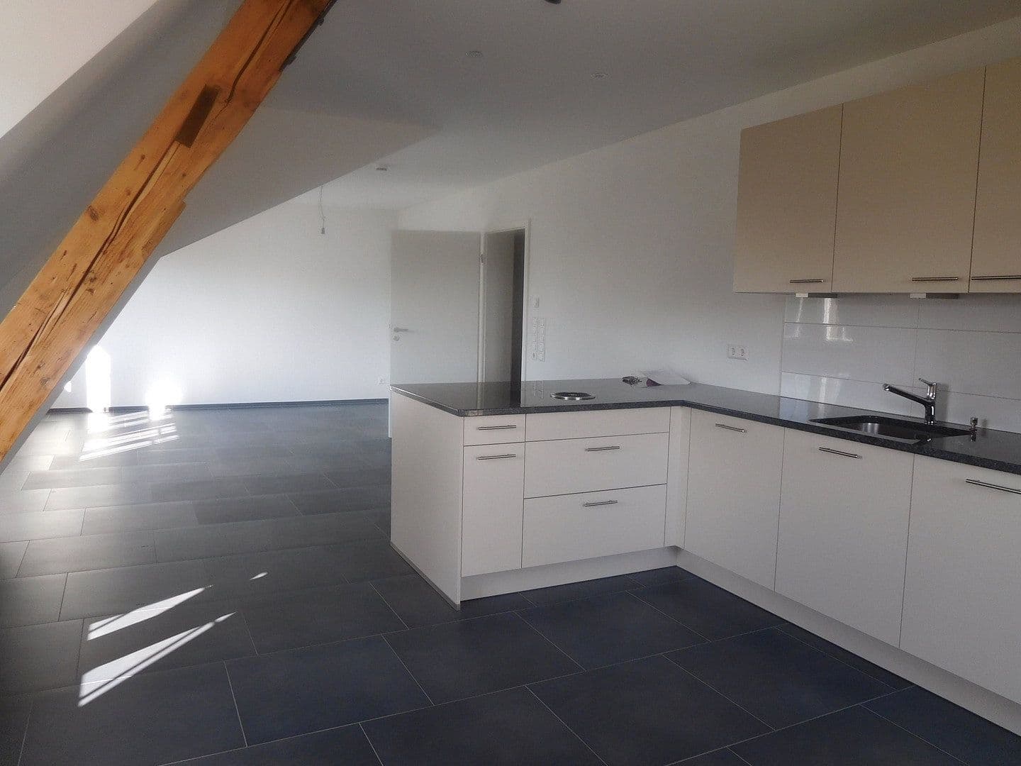 Prenájom bytu 2-izbový 76 m², Kraftwerkweg 4, Laufenburg (Baden), Bádensko-Wurttembersko Prenájom bytu 2-izbový 76 m², Kraftwerkweg 4, Laufenburg (Baden), Bádensko-Wurttembersko