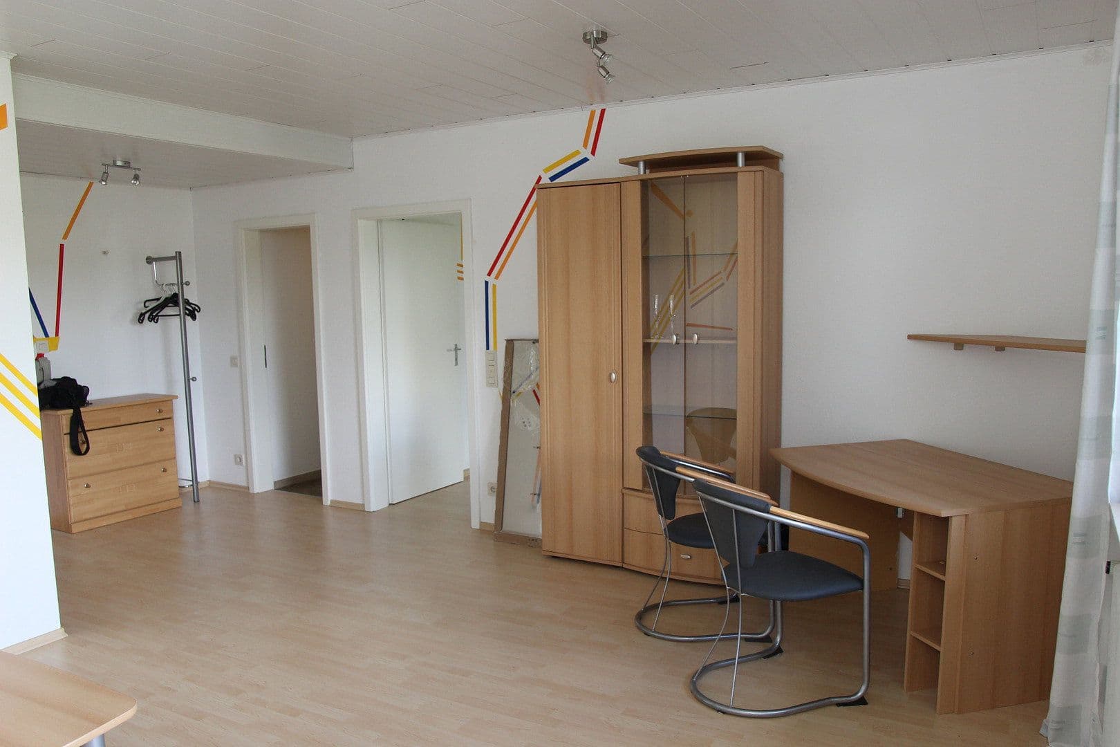Prenájom bytu 2-izbový 74 m², Liebenzellerstr. 8, Karlsruhe, Bádensko-Wurttembersko Prenájom bytu 2-izbový 74 m², Liebenzellerstr. 8, Karlsruhe, Bádensko-Wurttembersko
