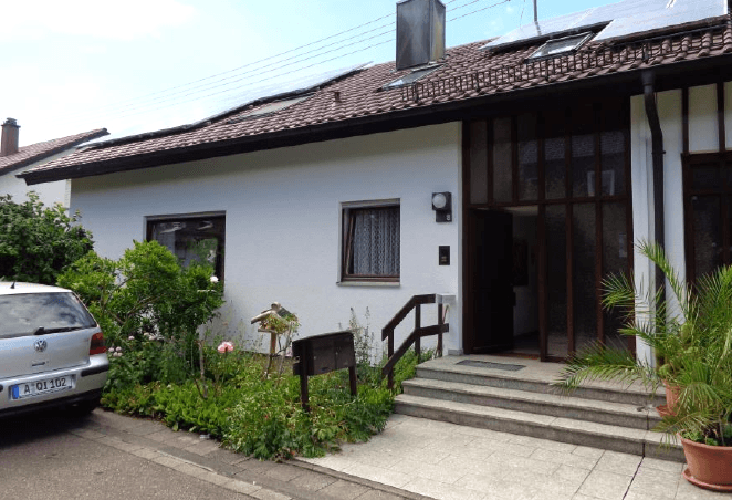 Prenájom bytu 2-izbový 74 m², Liebenzellerstr. 8, Karlsruhe, Bádensko-Wurttembersko Prenájom bytu 2-izbový 74 m², Liebenzellerstr. 8, Karlsruhe, Bádensko-Wurttembersko