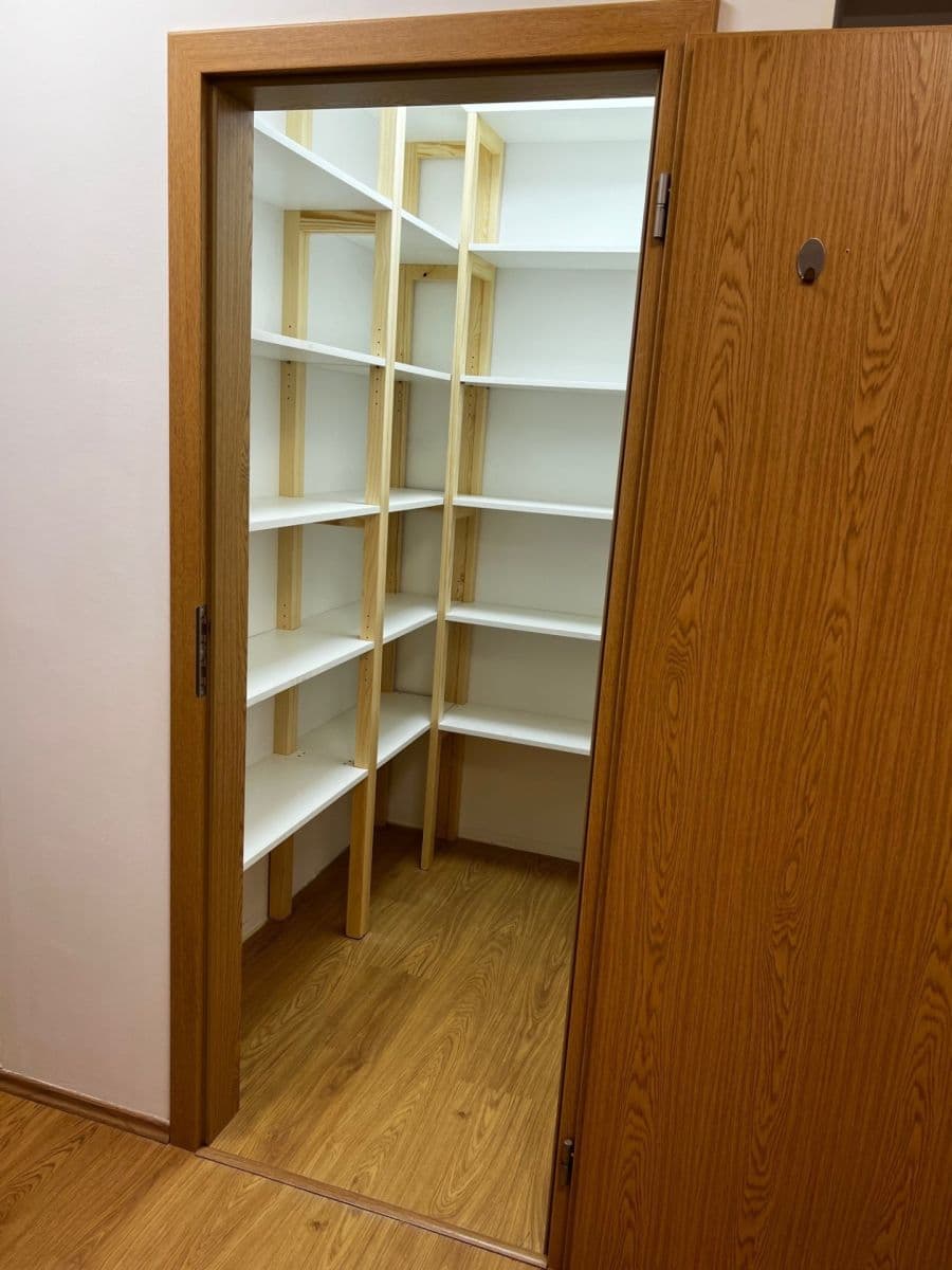 Prenájom bytu 2-izbový 52 m², Václava Trojana, Praha, Praha Prenájom bytu 2-izbový 52 m², Václava Trojana, Praha, Praha