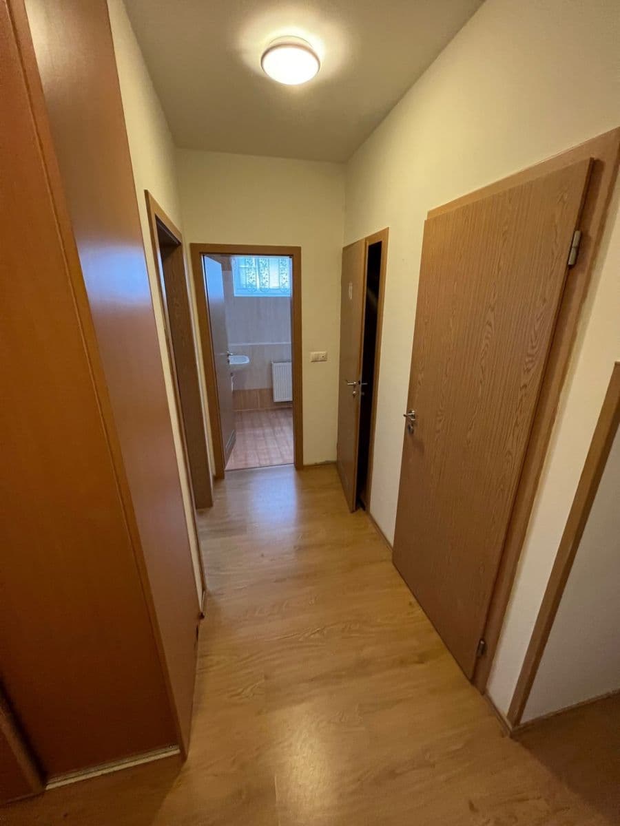 Prenájom bytu 2-izbový 52 m², Václava Trojana, Praha, Praha Prenájom bytu 2-izbový 52 m², Václava Trojana, Praha, Praha