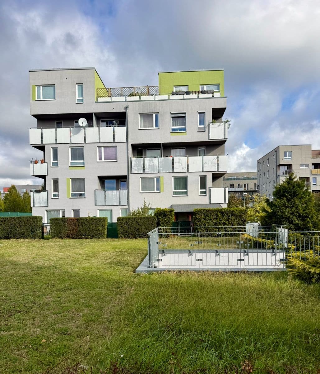 Prenájom bytu 2-izbový 52 m², Václava Trojana, Praha, Praha Prenájom bytu 2-izbový 52 m², Václava Trojana, Praha, Praha