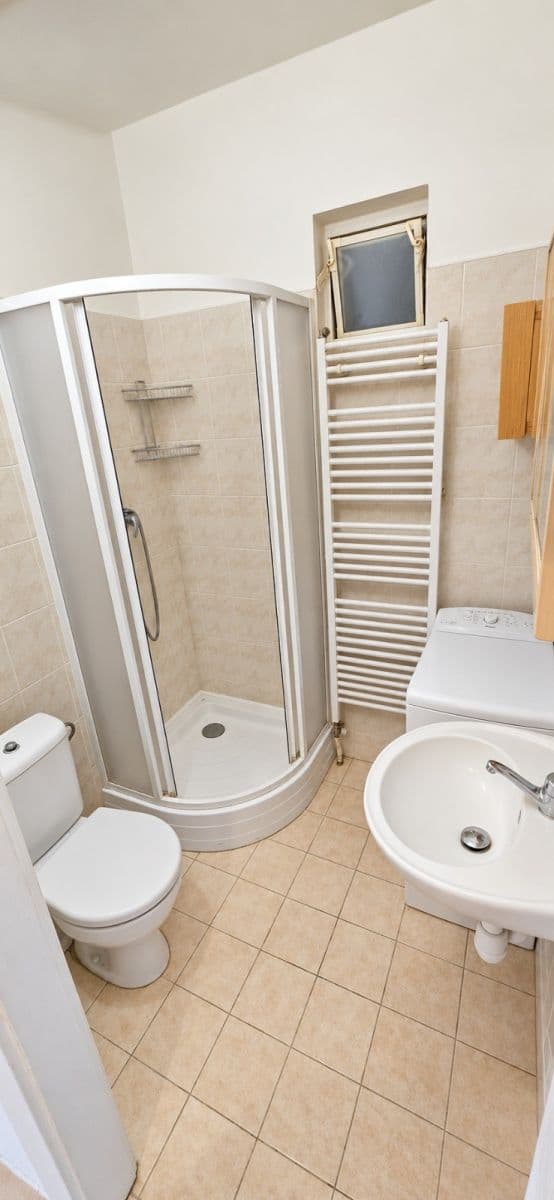 Prenájom bytu 2-izbový 51 m², Davídkova, Praha, Praha Prenájom bytu 2-izbový 51 m², Davídkova, Praha, Praha