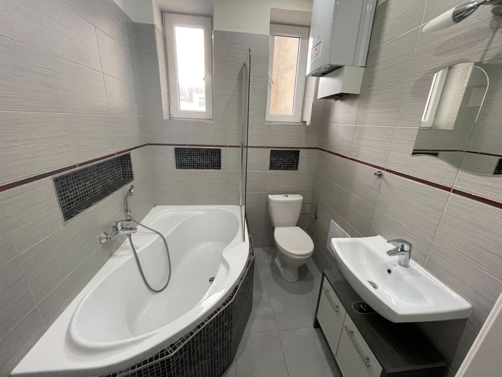 Prenájom bytu 2-izbový 42 m², Heydukova, Praha, Praha Prenájom bytu 2-izbový 42 m², Heydukova, Praha, Praha