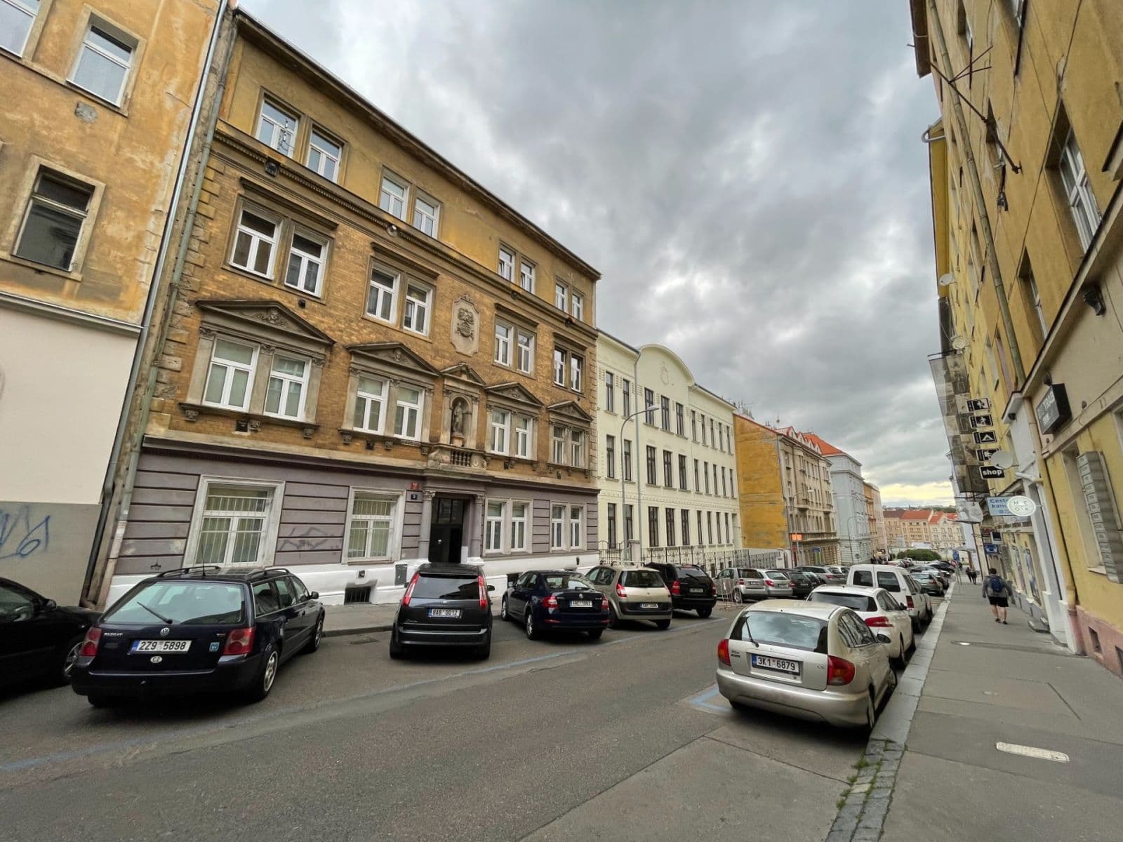 Prenájom bytu 2-izbový 42 m², Heydukova, Praha, Praha Prenájom bytu 2-izbový 42 m², Heydukova, Praha, Praha