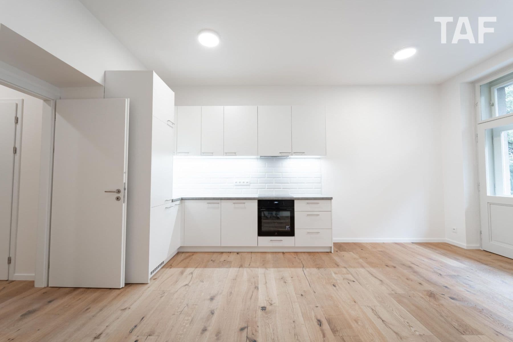 Predaj bytu 2-izbový 61 m², Lucemburská, Praha, Praha Predaj bytu 2-izbový 61 m², Lucemburská, Praha, Praha