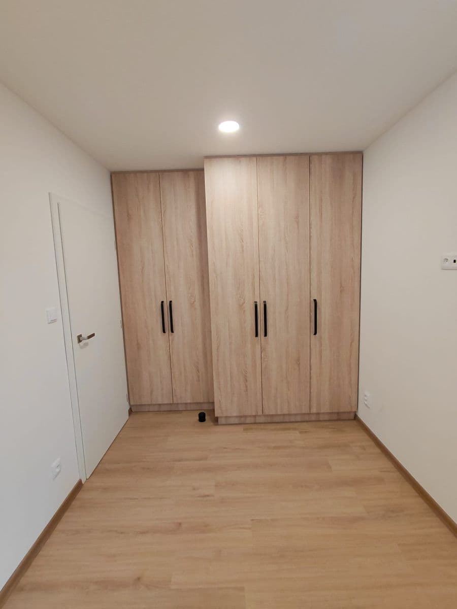 Prenájom bytu 2-izbový 61 m², Bohuslava Martinů, Brno, Jihomoravský kraj Prenájom bytu 2-izbový 61 m², Bohuslava Martinů, Brno, Jihomoravský kraj