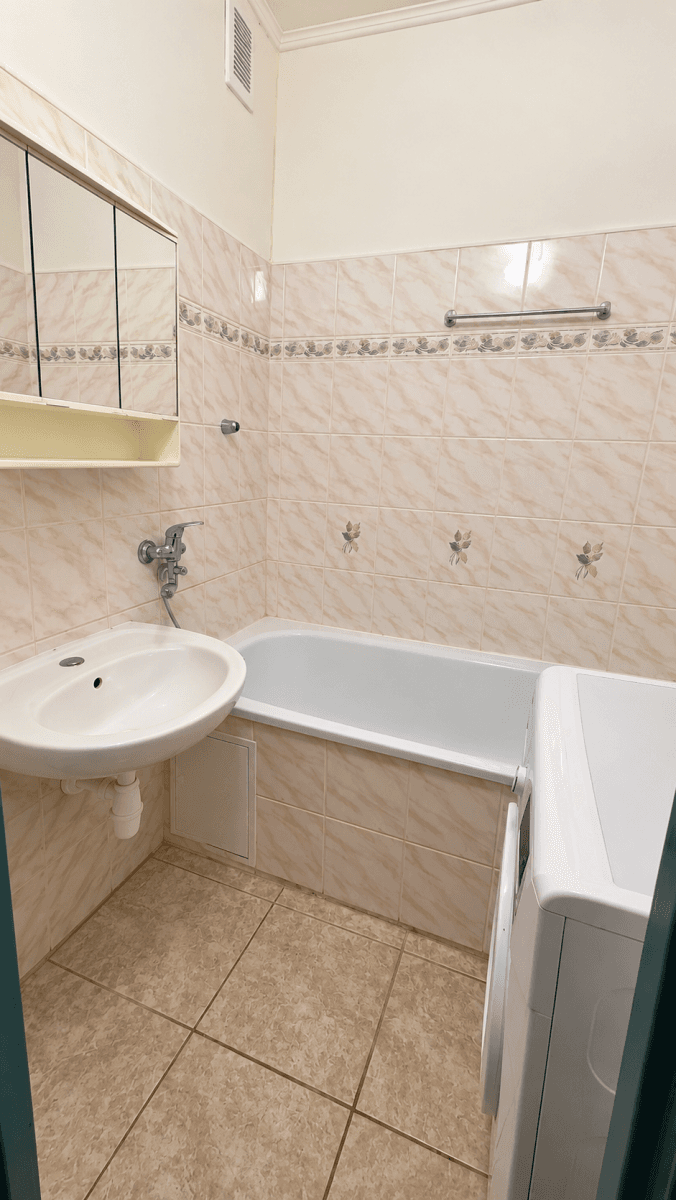Predaj bytu 1-izbový 37 m², Zahradní, Chodov, Karlovarský kraj Predaj bytu 1-izbový 37 m², Zahradní, Chodov, Karlovarský kraj
