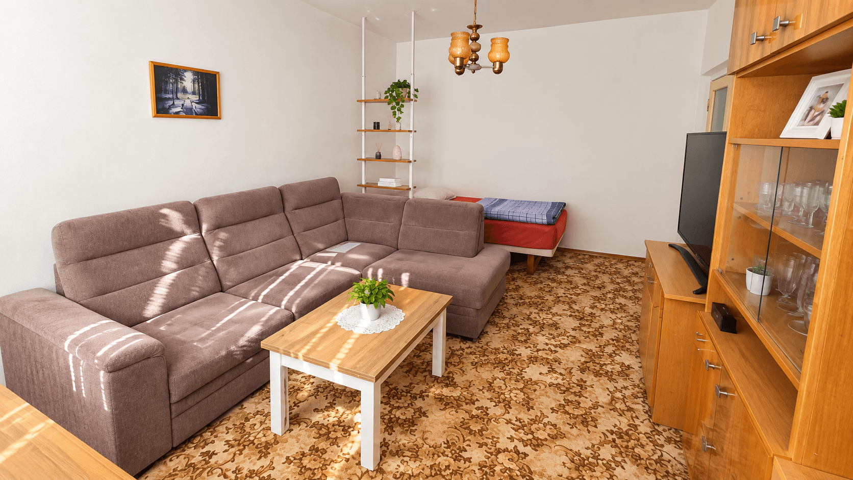 Predaj bytu 1-izbový 37 m², Zahradní, Chodov, Karlovarský kraj Predaj bytu 1-izbový 37 m², Zahradní, Chodov, Karlovarský kraj