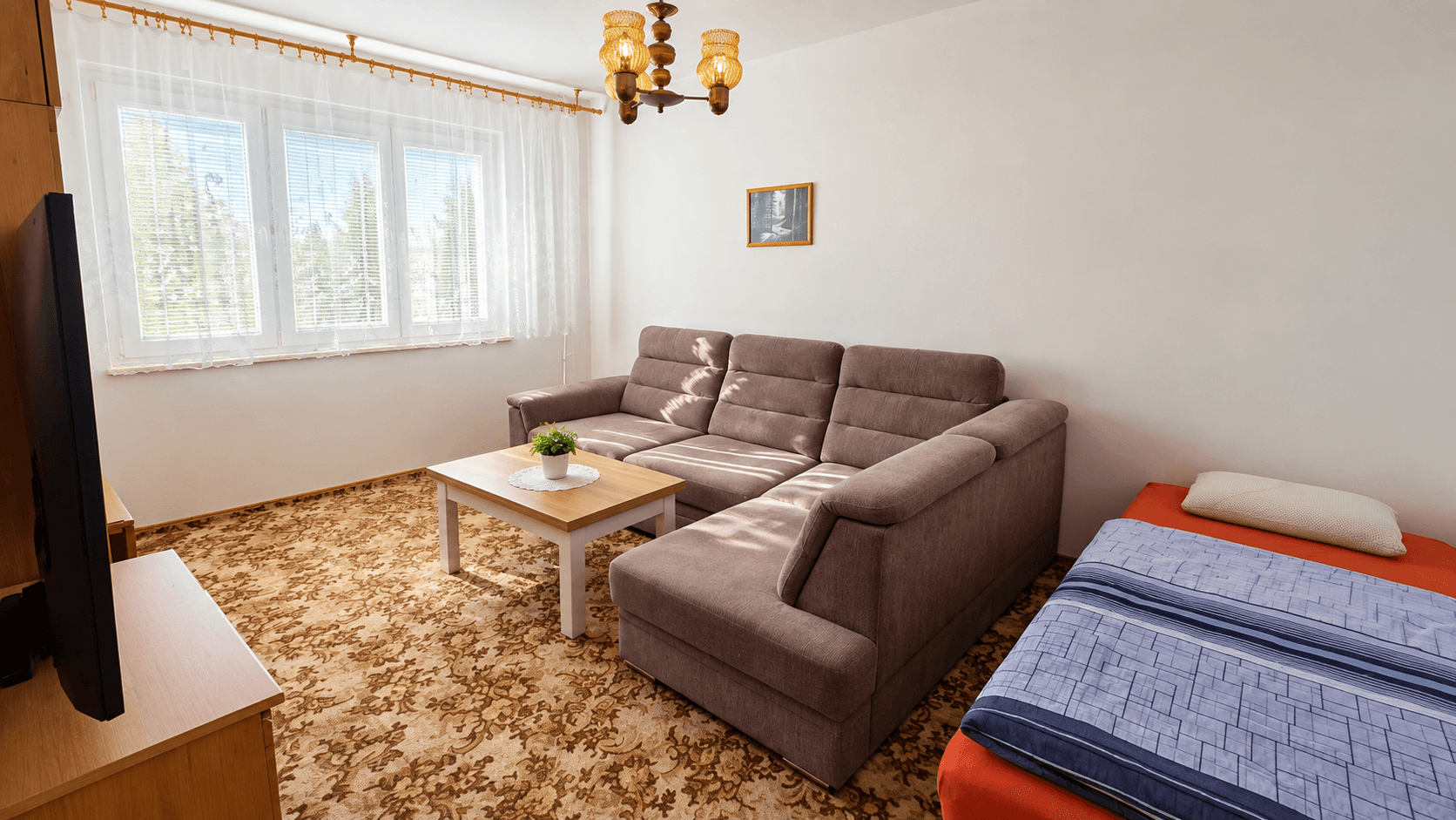 Predaj bytu 1-izbový 37 m², Zahradní, Chodov, Karlovarský kraj Predaj bytu 1-izbový 37 m², Zahradní, Chodov, Karlovarský kraj