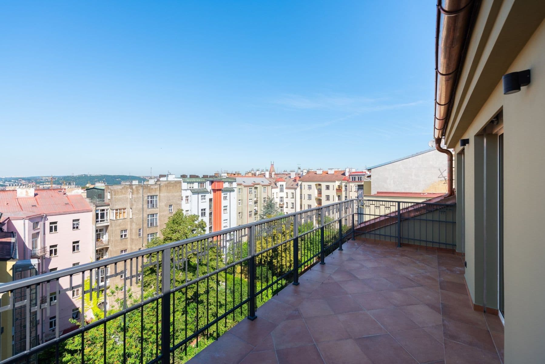 Predaj bytu 4-izbový 119 m², Polská, Praha, Praha Predaj bytu 4-izbový 119 m², Polská, Praha, Praha