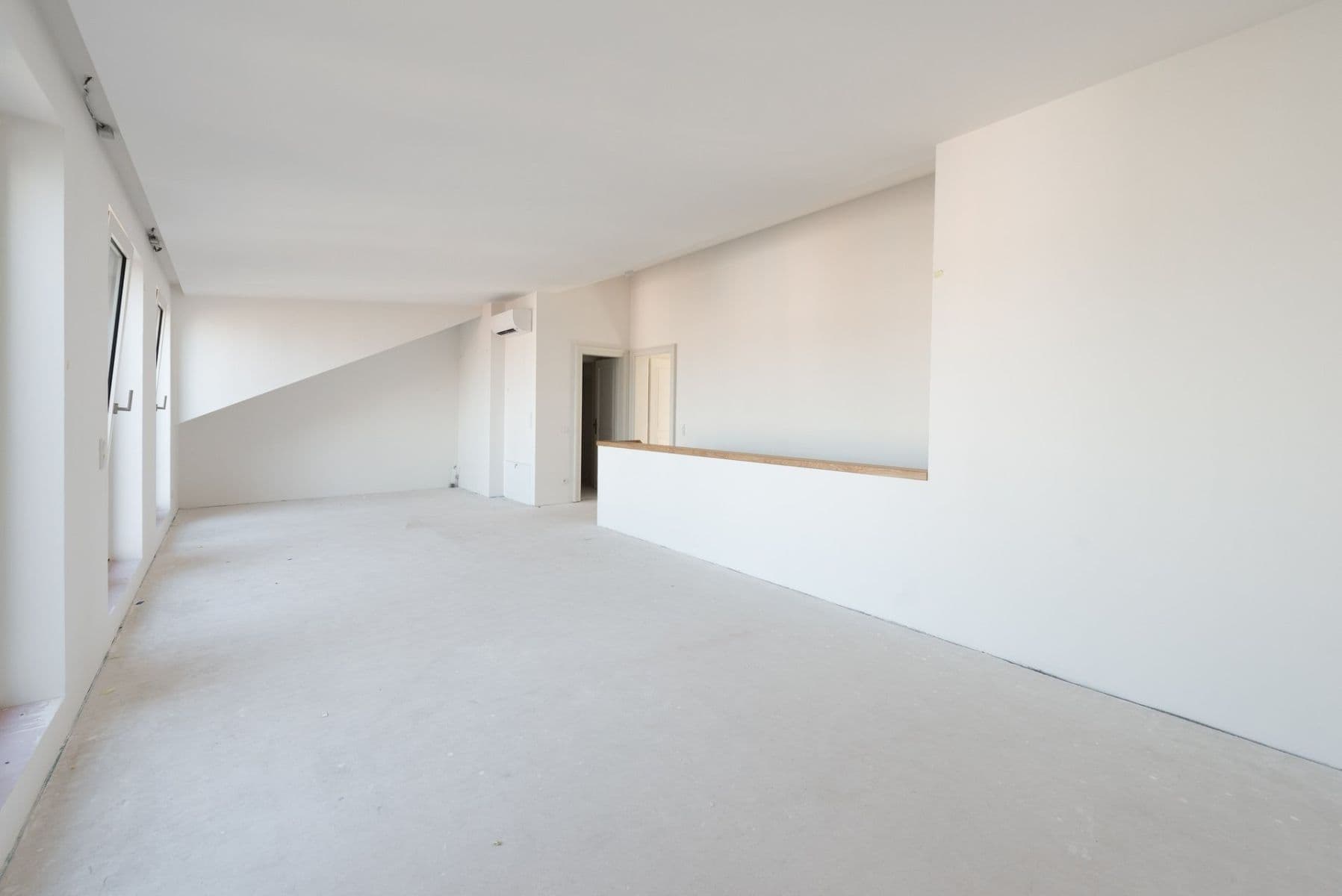 Predaj bytu 4-izbový 119 m², Polská, Praha, Praha Predaj bytu 4-izbový 119 m², Polská, Praha, Praha