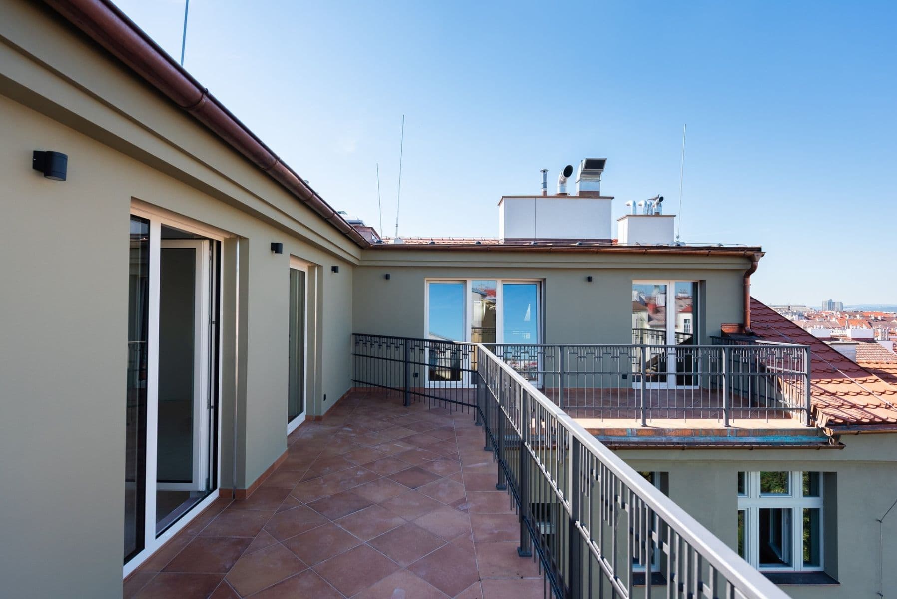 Predaj bytu 4-izbový 119 m², Polská, Praha, Praha Predaj bytu 4-izbový 119 m², Polská, Praha, Praha