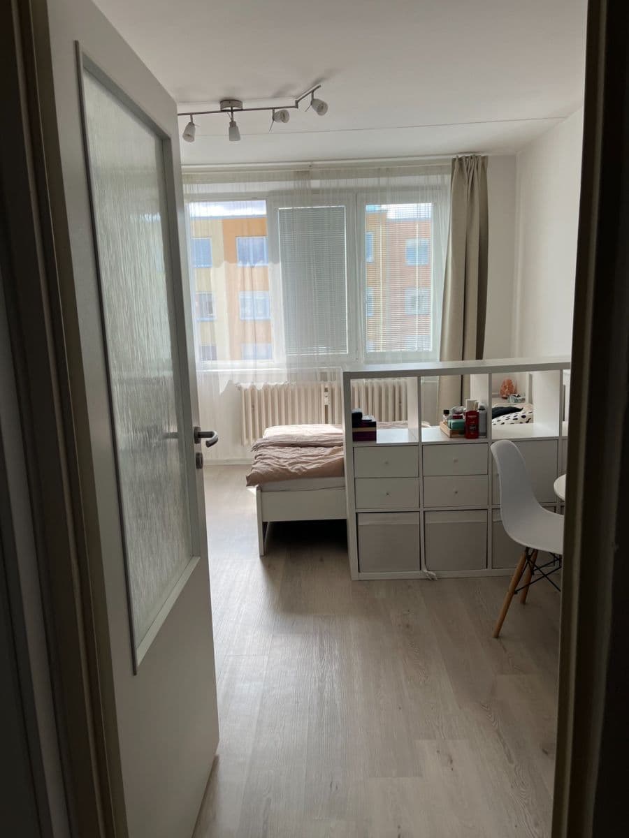 Prenájom bytu 1-izbový 30 m², Kosíkova, Brno, Jihomoravský kraj Prenájom bytu 1-izbový 30 m², Kosíkova, Brno, Jihomoravský kraj