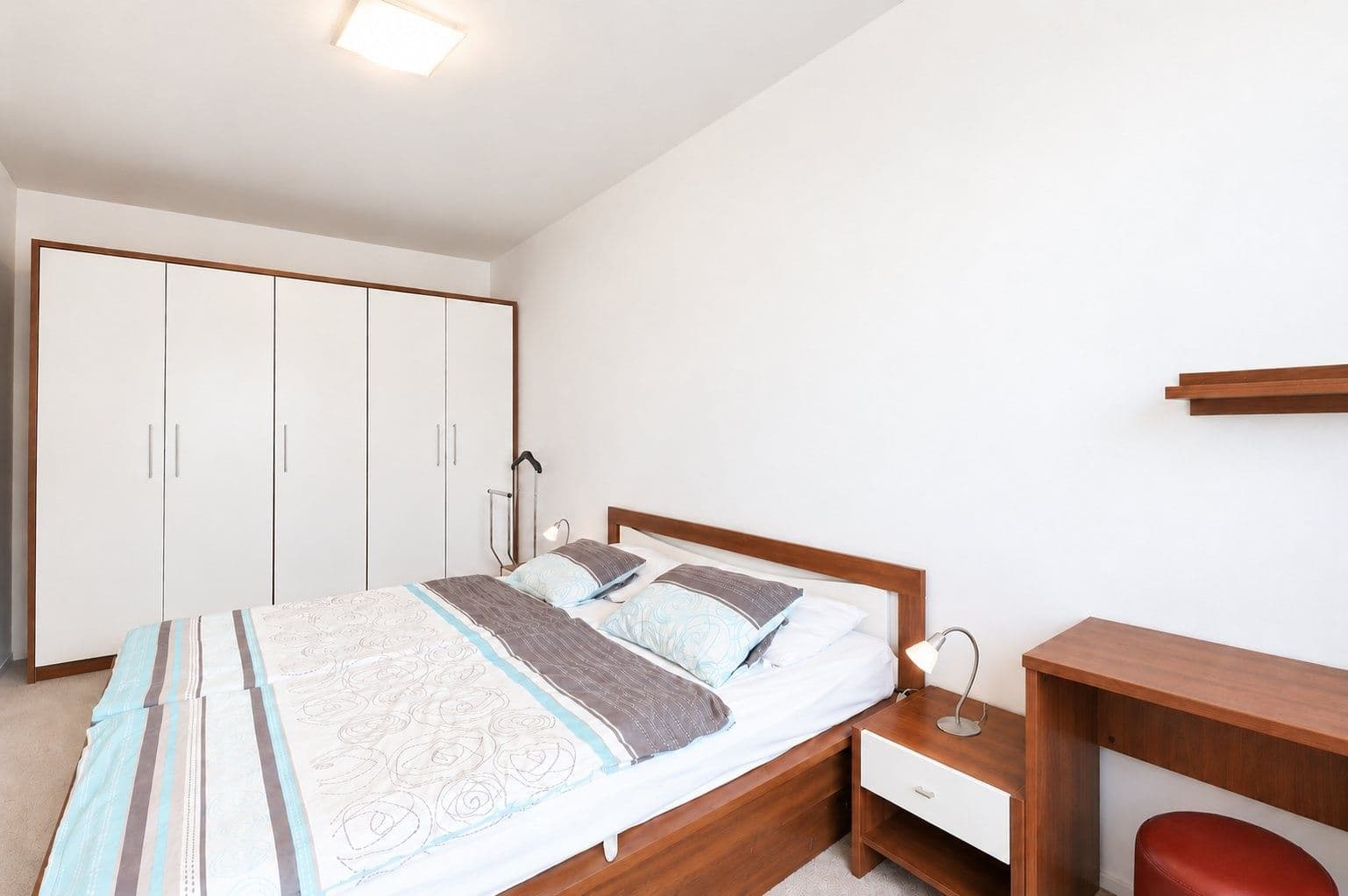 Prenájom bytu 2-izbový 52 m², Pod Harfou, Praha, Praha Prenájom bytu 2-izbový 52 m², Pod Harfou, Praha, Praha