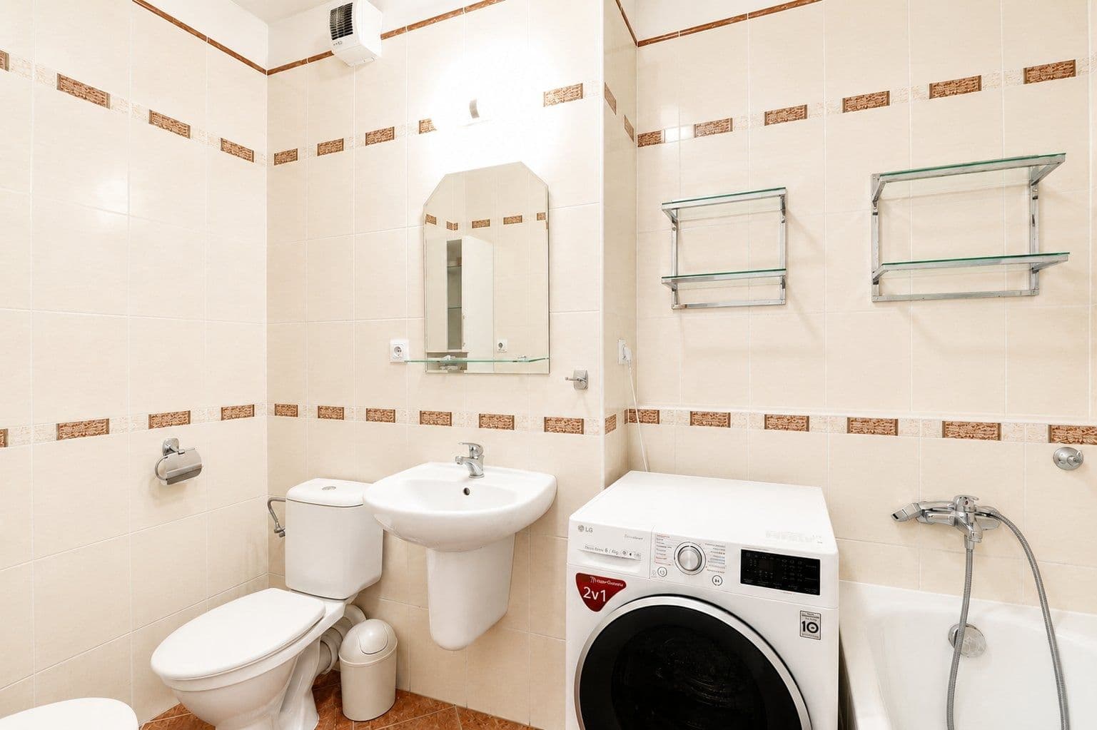 Prenájom bytu 2-izbový 52 m², Pod Harfou, Praha, Praha Prenájom bytu 2-izbový 52 m², Pod Harfou, Praha, Praha