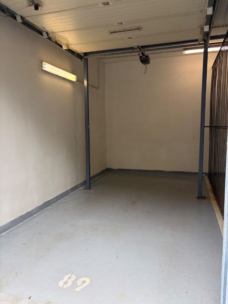 Prenájom nebytového priestoru 17 m², Deylova, Praha, Praha Prenájom nebytového priestoru 17 m², Deylova, Praha, Praha