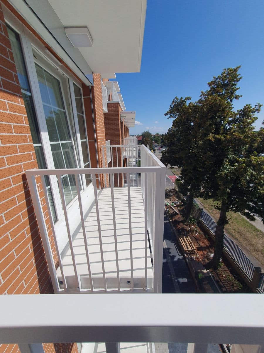 Prenájom bytu 1-izbový 28 m², Mladoboleslavská, Praha, Praha Prenájom bytu 1-izbový 28 m², Mladoboleslavská, Praha, Praha