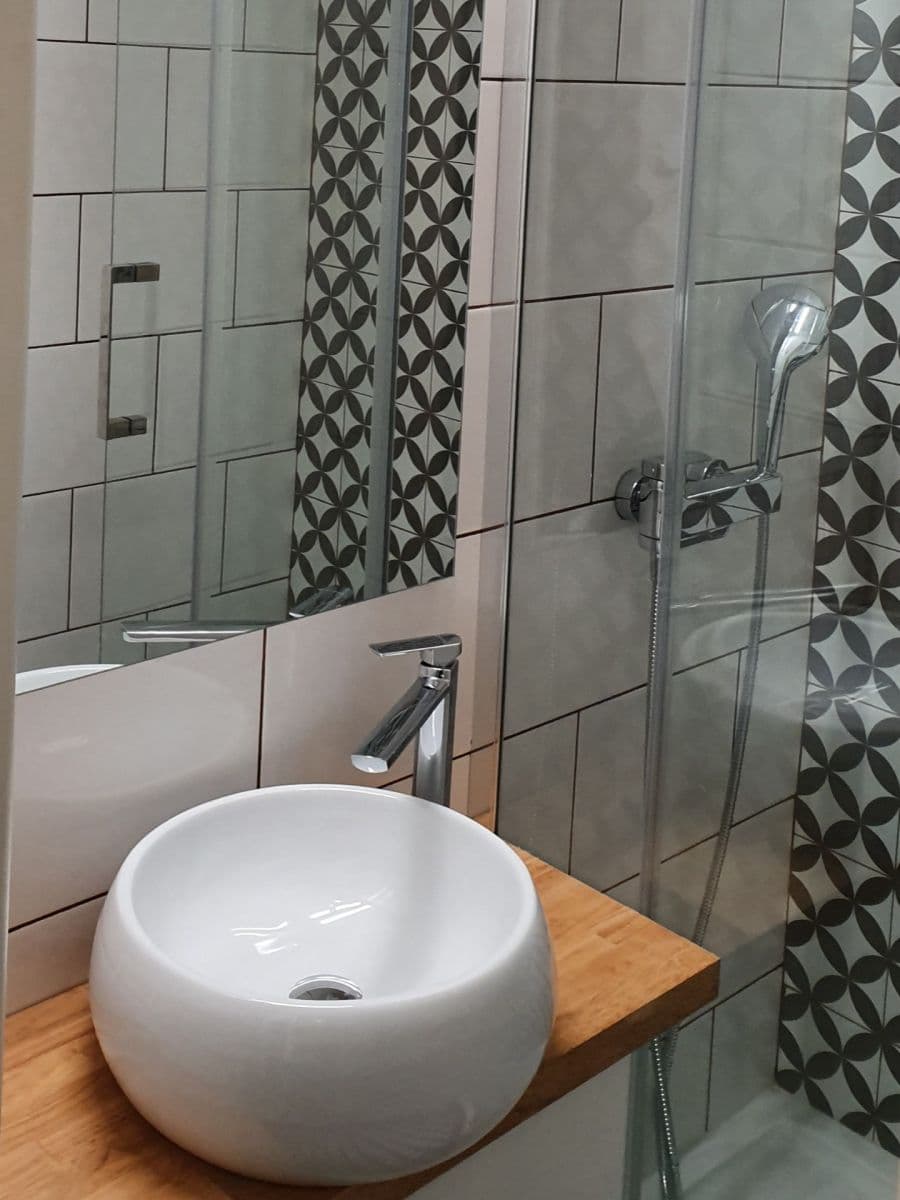 Prenájom bytu 2-izbový 43 m², Evropská, Praha, Praha Prenájom bytu 2-izbový 43 m², Evropská, Praha, Praha