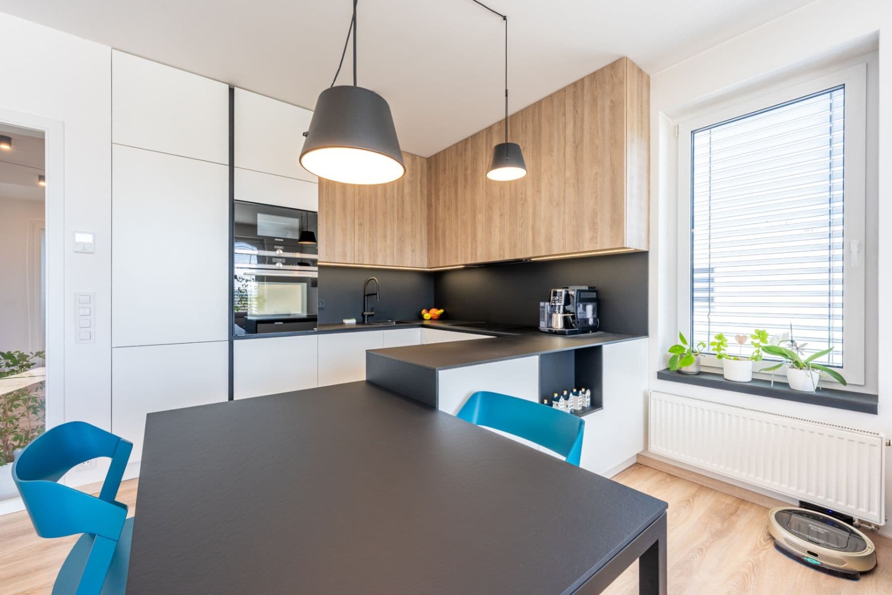 Predaj bytu 3-izbový 76 m², Hněvotínská, Olomouc, Olomoucký kraj Predaj bytu 3-izbový 76 m², Hněvotínská, Olomouc, Olomoucký kraj