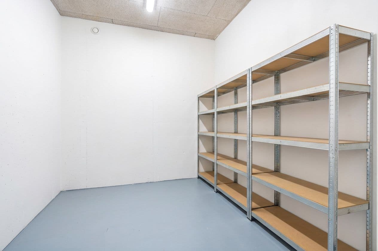 Predaj bytu 3-izbový 76 m², Hněvotínská, Olomouc, Olomoucký kraj Predaj bytu 3-izbový 76 m², Hněvotínská, Olomouc, Olomoucký kraj