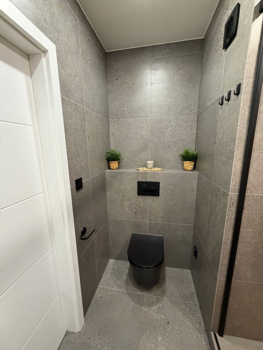 Predaj bytu 2-izbový 31 m², Matúškova, Praha, Praha Predaj bytu 2-izbový 31 m², Matúškova, Praha, Praha