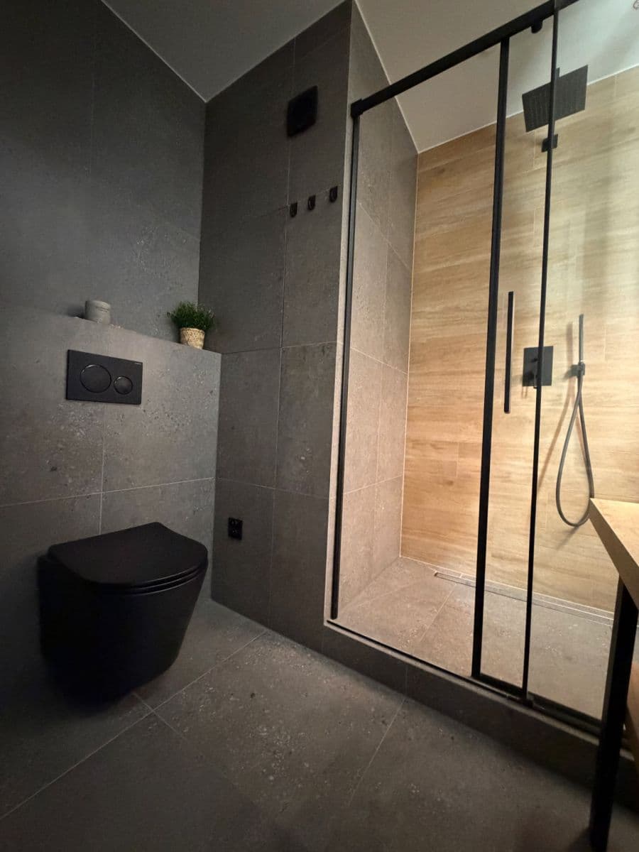 Predaj bytu 2-izbový 31 m², Matúškova, Praha, Praha Predaj bytu 2-izbový 31 m², Matúškova, Praha, Praha