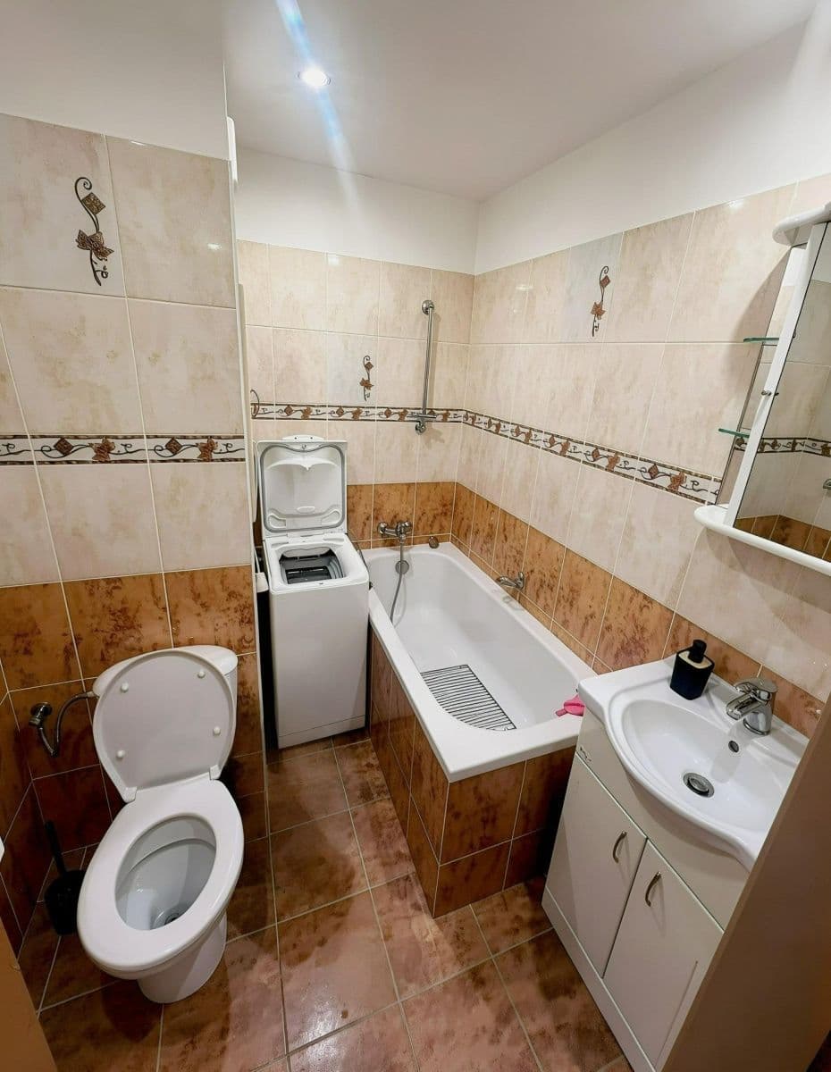 Predaj bytu 1-izbový 36 m², Dvořákova, Cheb, Karlovarský kraj Predaj bytu 1-izbový 36 m², Dvořákova, Cheb, Karlovarský kraj