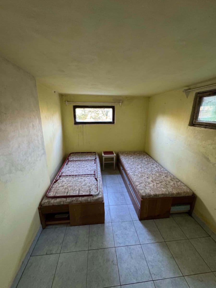 Predaj rekreačného objektu 17 m², pozemok 389 m², Bystřice, Středočeský kraj Predaj rekreačného objektu 17 m², pozemok 389 m², Bystřice, Středočeský kraj