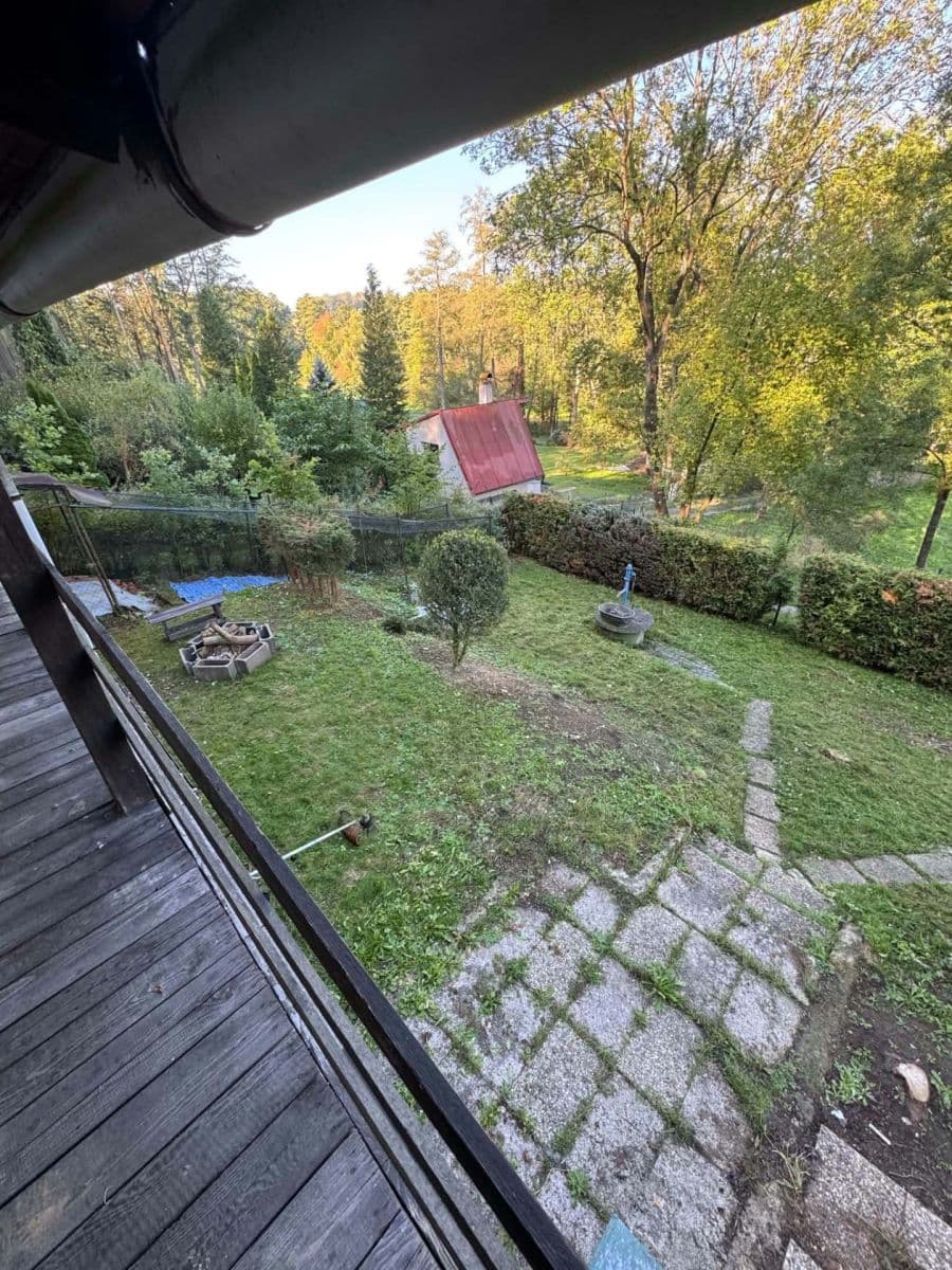 Predaj rekreačného objektu 17 m², pozemok 389 m², Bystřice, Středočeský kraj Predaj rekreačného objektu 17 m², pozemok 389 m², Bystřice, Středočeský kraj