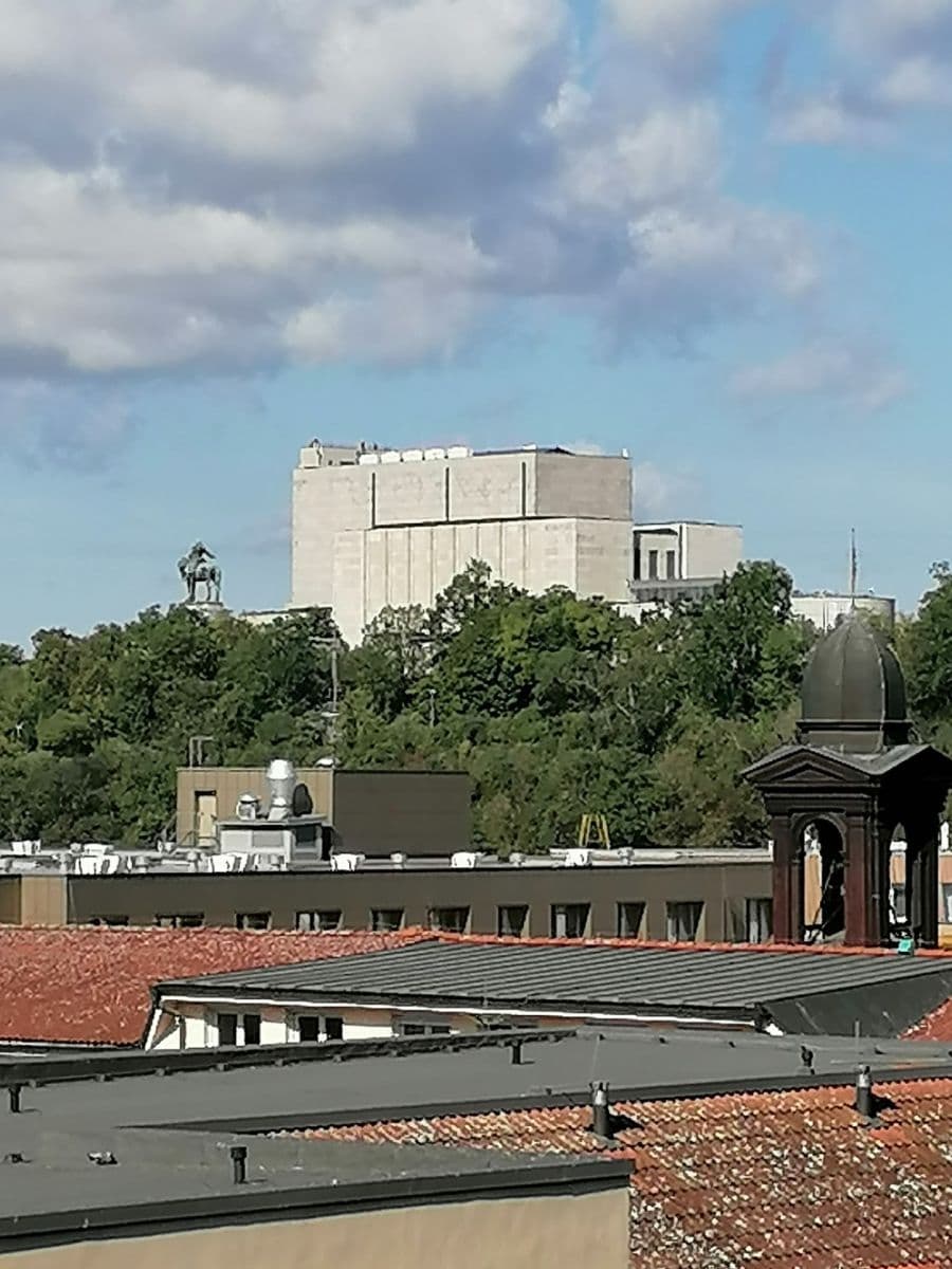 Prenájom bytu 2-izbový 59 m², Jeseniova, Praha, Praha Prenájom bytu 2-izbový 59 m², Jeseniova, Praha, Praha