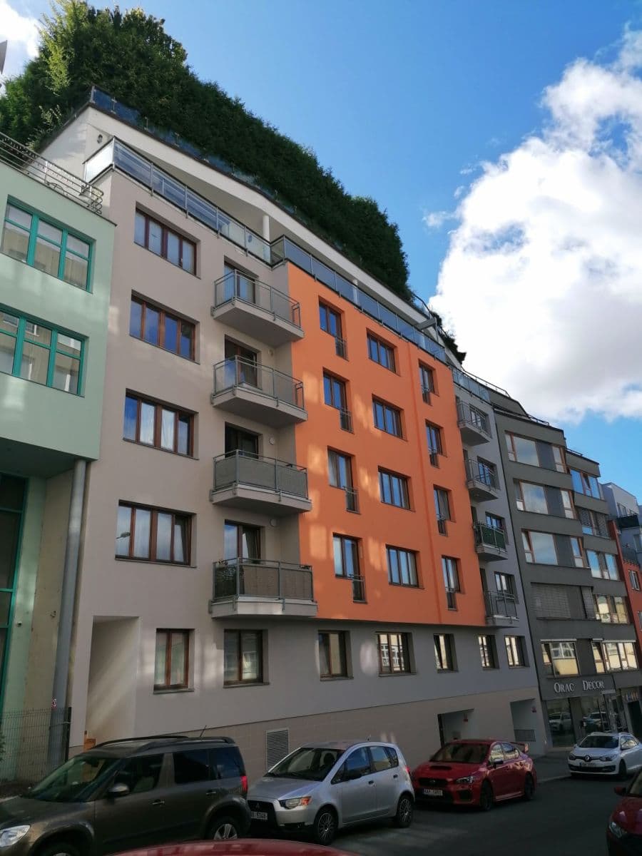 Prenájom bytu 2-izbový 59 m², Jeseniova, Praha, Praha Prenájom bytu 2-izbový 59 m², Jeseniova, Praha, Praha