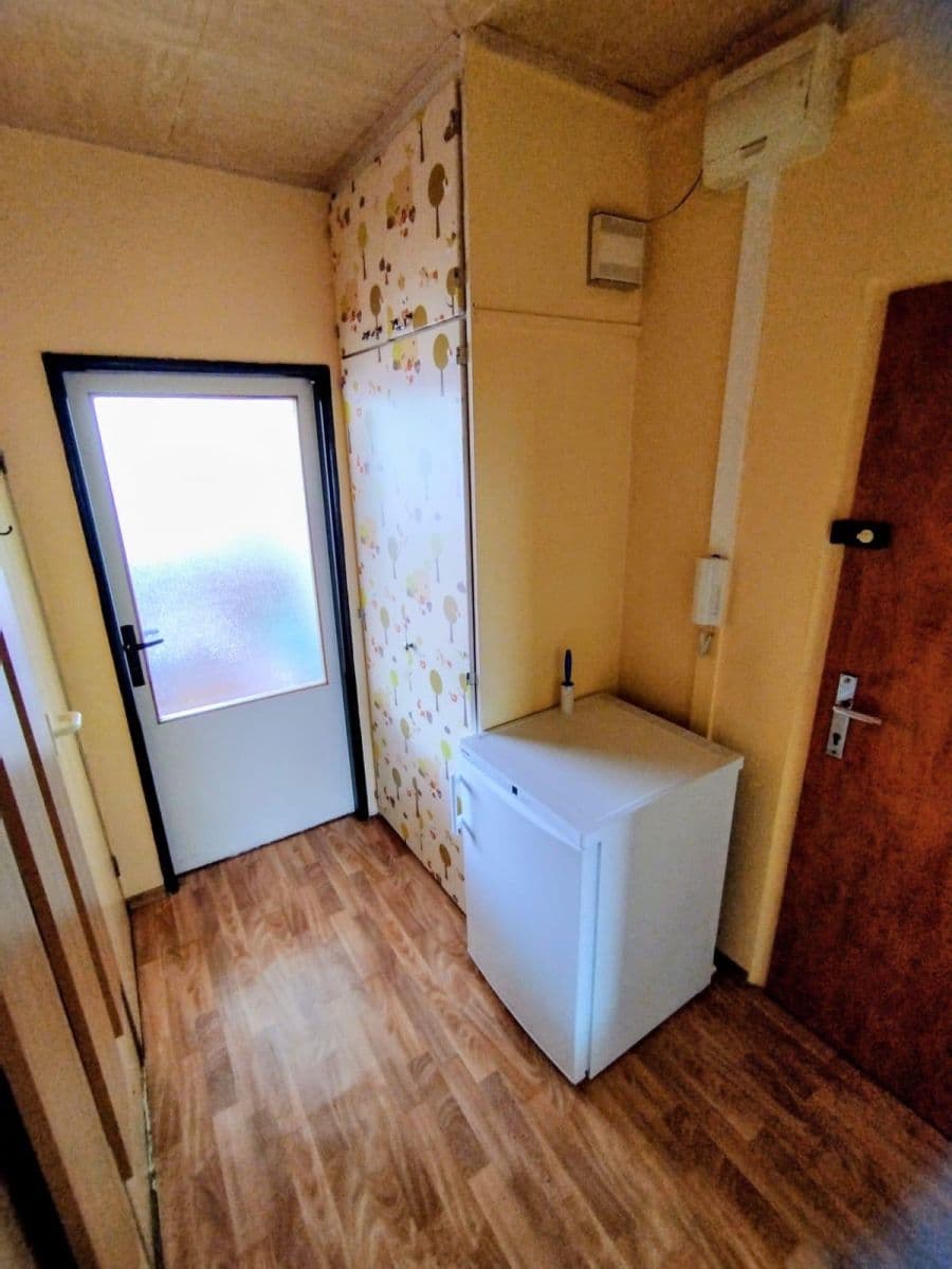 Predaj bytu 3-izbový 67 m², U Lomu, Most, Ústecký kraj Predaj bytu 3-izbový 67 m², U Lomu, Most, Ústecký kraj