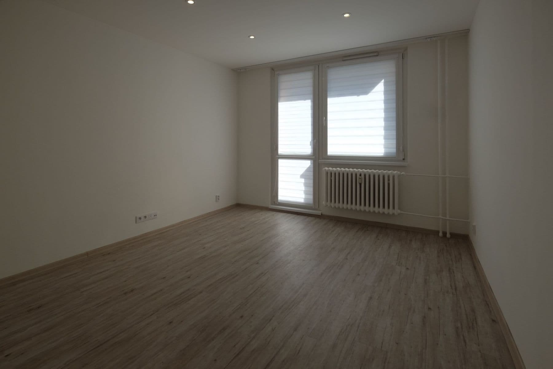 Prenájom bytu 1-izbový 32 m², Zahraničního odboje, Třebíč, Kraj Vysočina Prenájom bytu 1-izbový 32 m², Zahraničního odboje, Třebíč, Kraj Vysočina