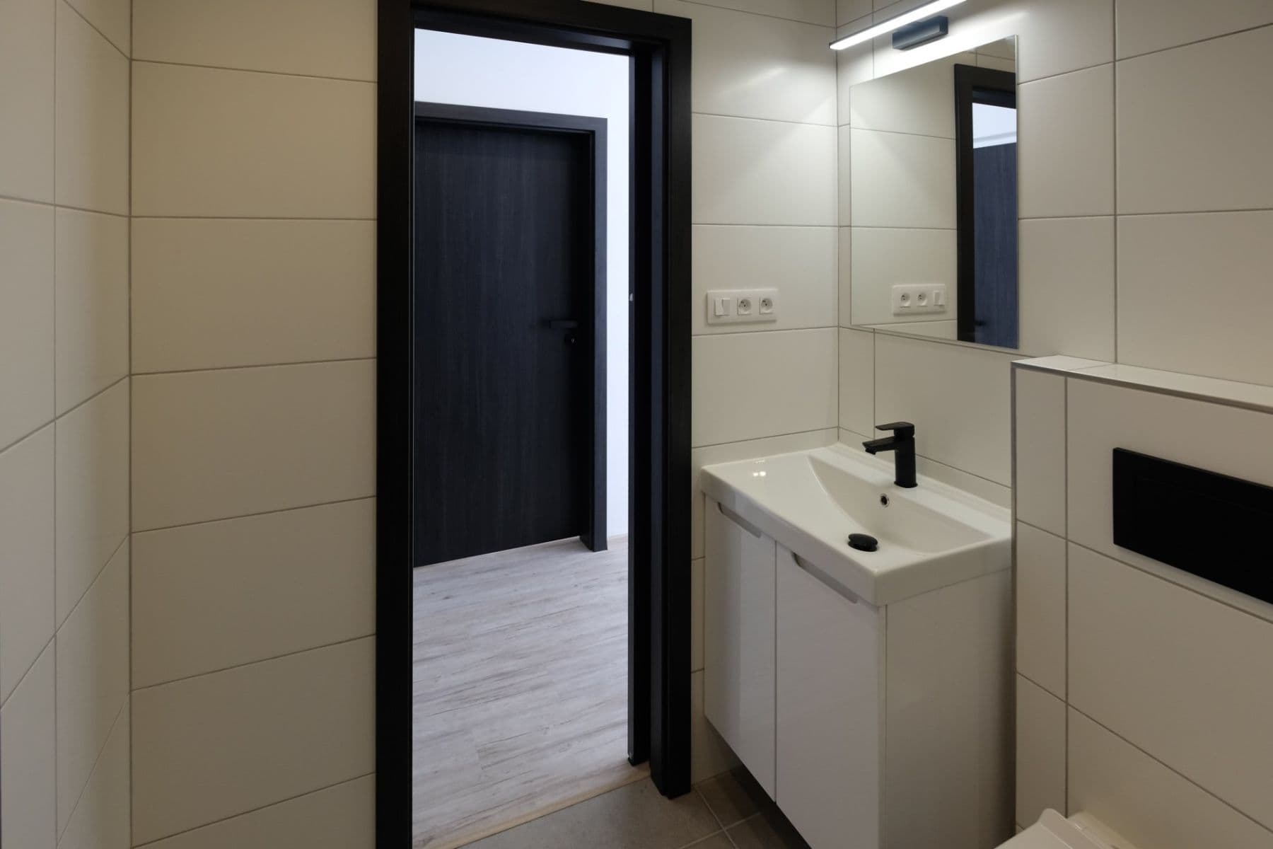 Prenájom bytu 1-izbový 32 m², Zahraničního odboje, Třebíč, Kraj Vysočina Prenájom bytu 1-izbový 32 m², Zahraničního odboje, Třebíč, Kraj Vysočina
