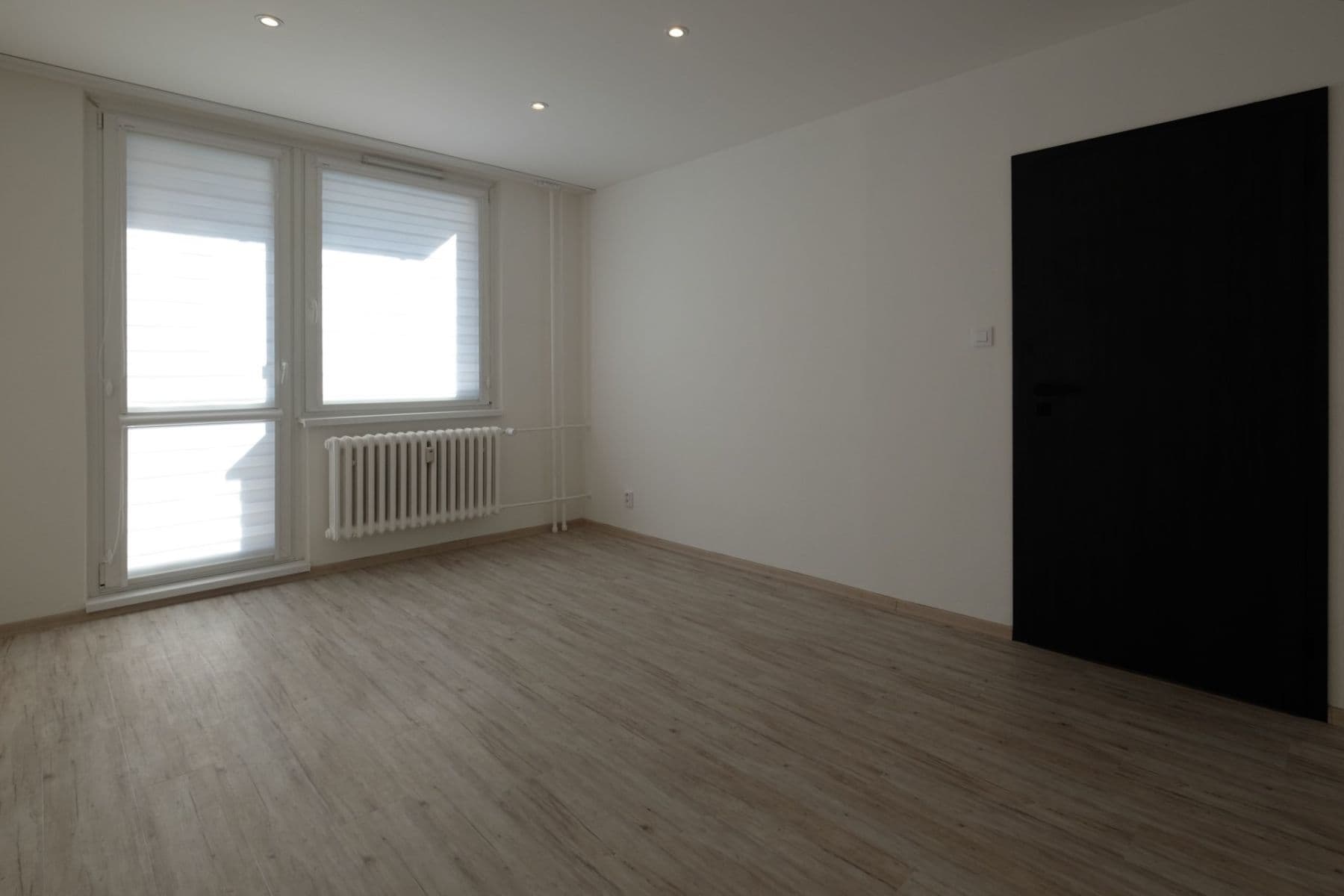 Prenájom bytu 1-izbový 32 m², Zahraničního odboje, Třebíč, Kraj Vysočina Prenájom bytu 1-izbový 32 m², Zahraničního odboje, Třebíč, Kraj Vysočina