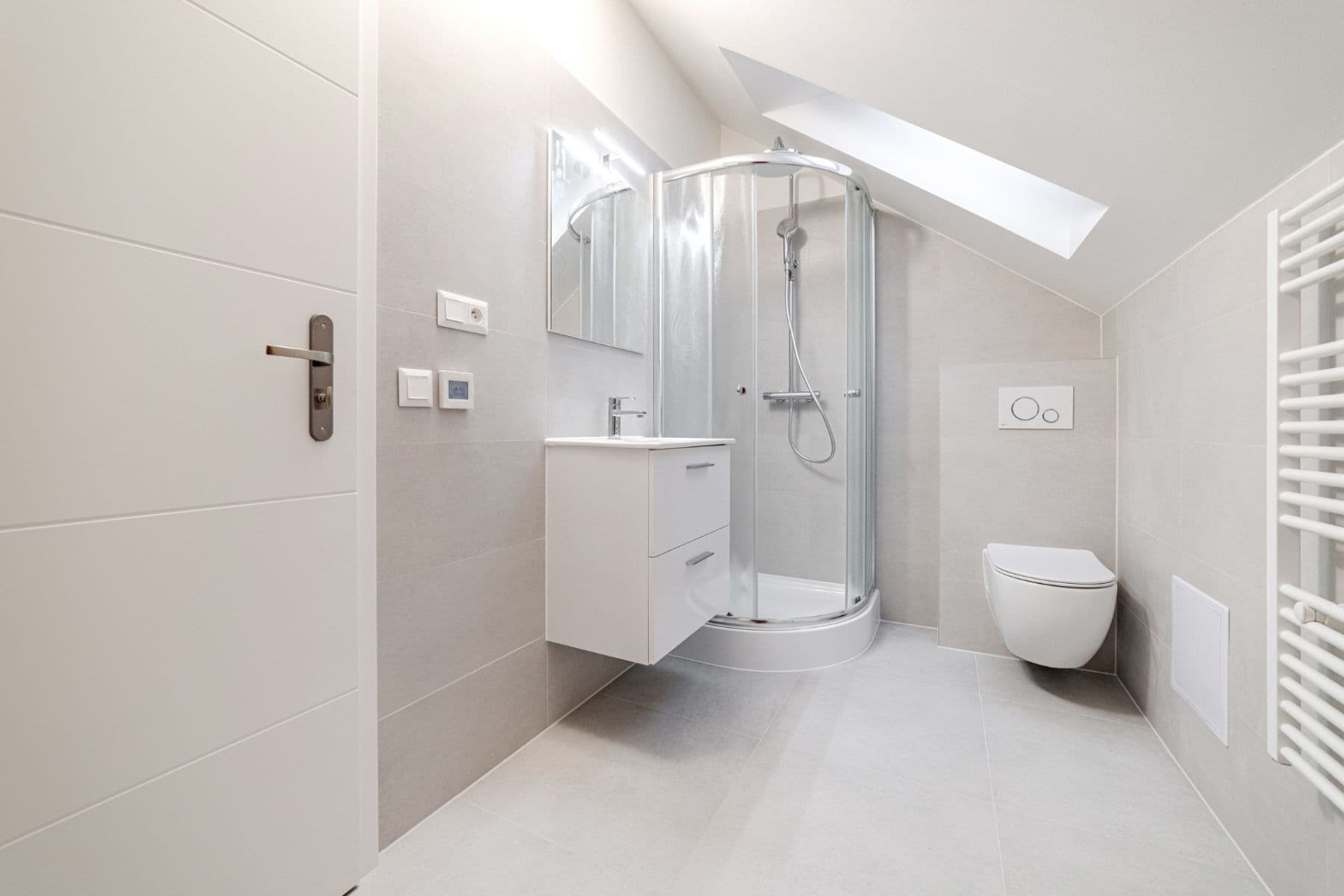 Prenájom bytu 2-izbový 46 m², Elišky Přemyslovny, Praha, Praha Prenájom bytu 2-izbový 46 m², Elišky Přemyslovny, Praha, Praha
