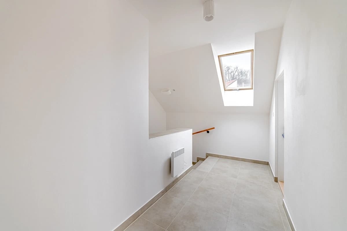 Prenájom bytu 2-izbový 46 m², Elišky Přemyslovny, Praha, Praha Prenájom bytu 2-izbový 46 m², Elišky Přemyslovny, Praha, Praha