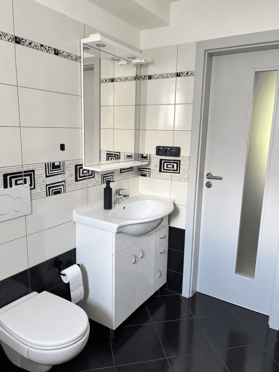 Prenájom bytu 2-izbový 50 m², Herbenova, Kladno, Středočeský kraj Prenájom bytu 2-izbový 50 m², Herbenova, Kladno, Středočeský kraj