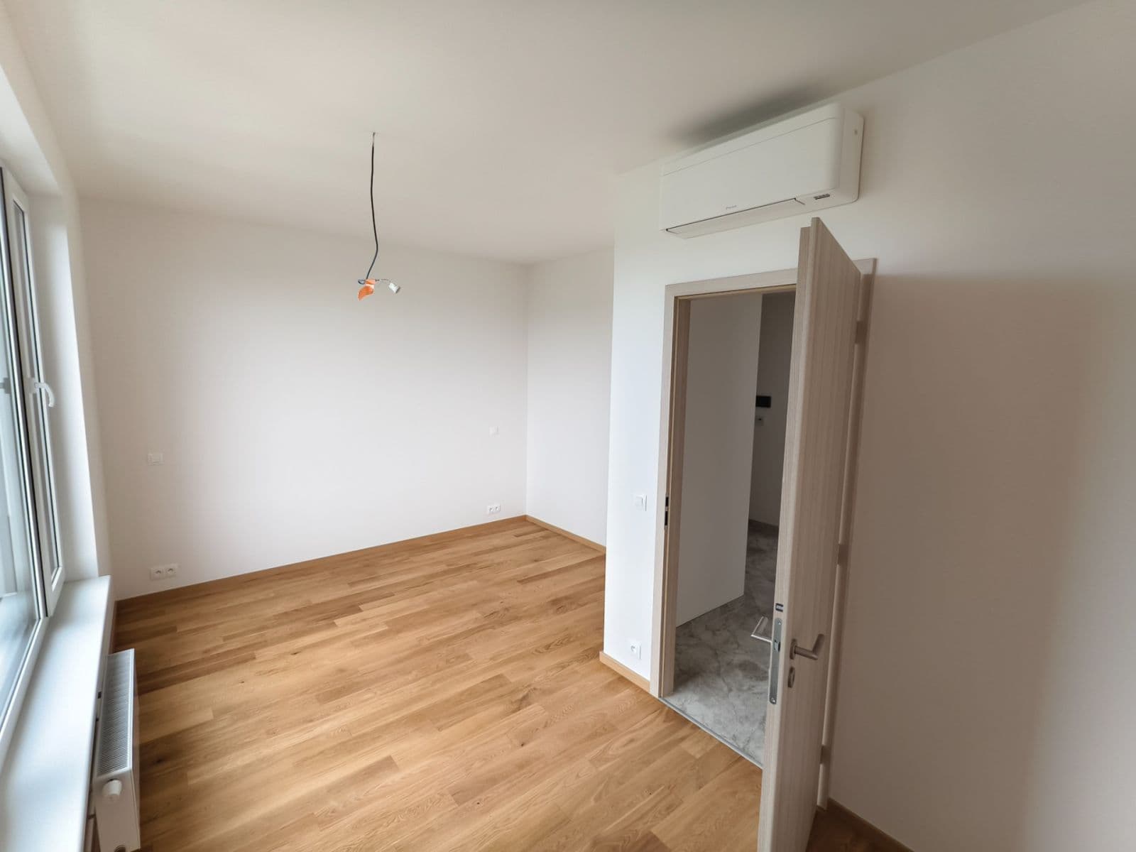 Predaj bytu 5-izbový 119 m², Veselovského, Praha, Praha Predaj bytu 5-izbový 119 m², Veselovského, Praha, Praha