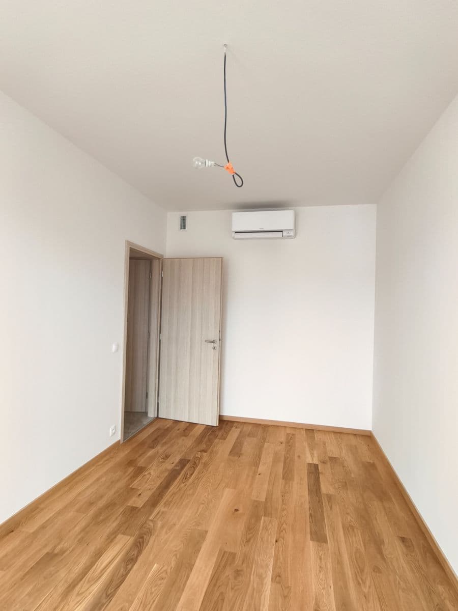 Predaj bytu 5-izbový 119 m², Veselovského, Praha, Praha Predaj bytu 5-izbový 119 m², Veselovského, Praha, Praha