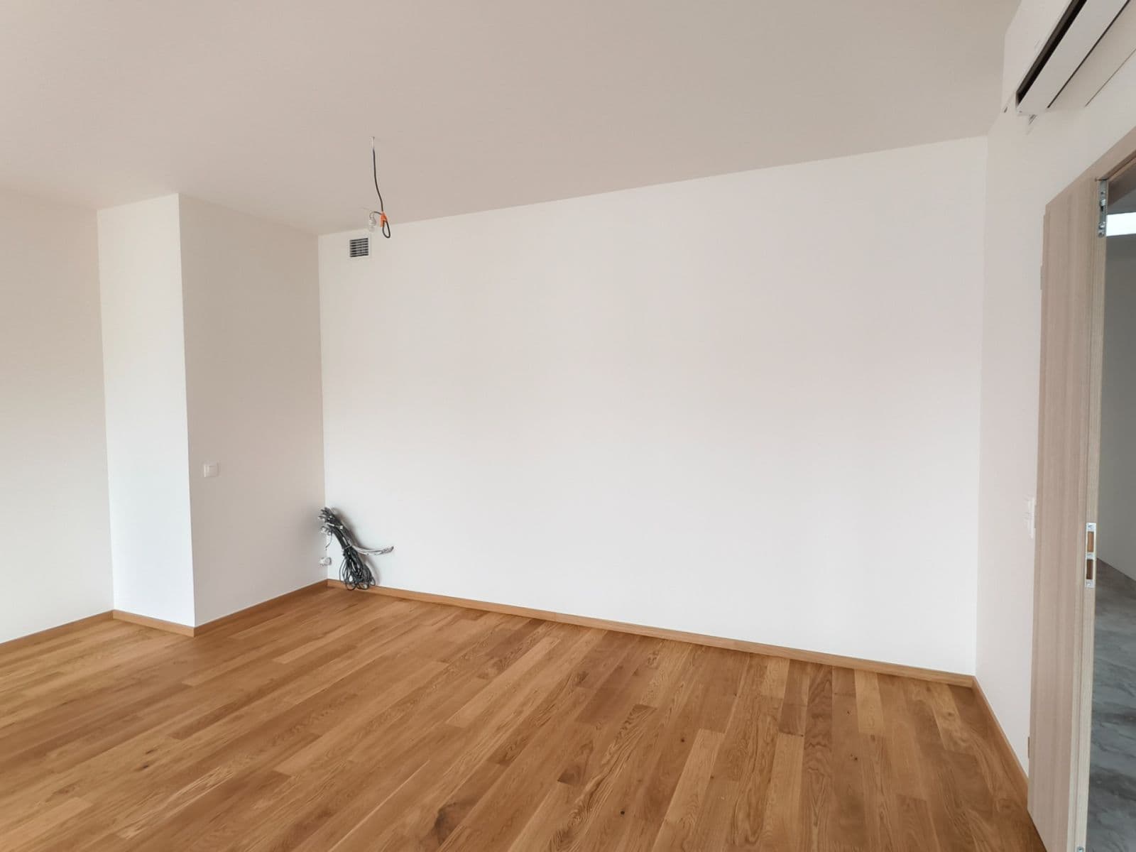 Predaj bytu 5-izbový 119 m², Veselovského, Praha, Praha Predaj bytu 5-izbový 119 m², Veselovského, Praha, Praha