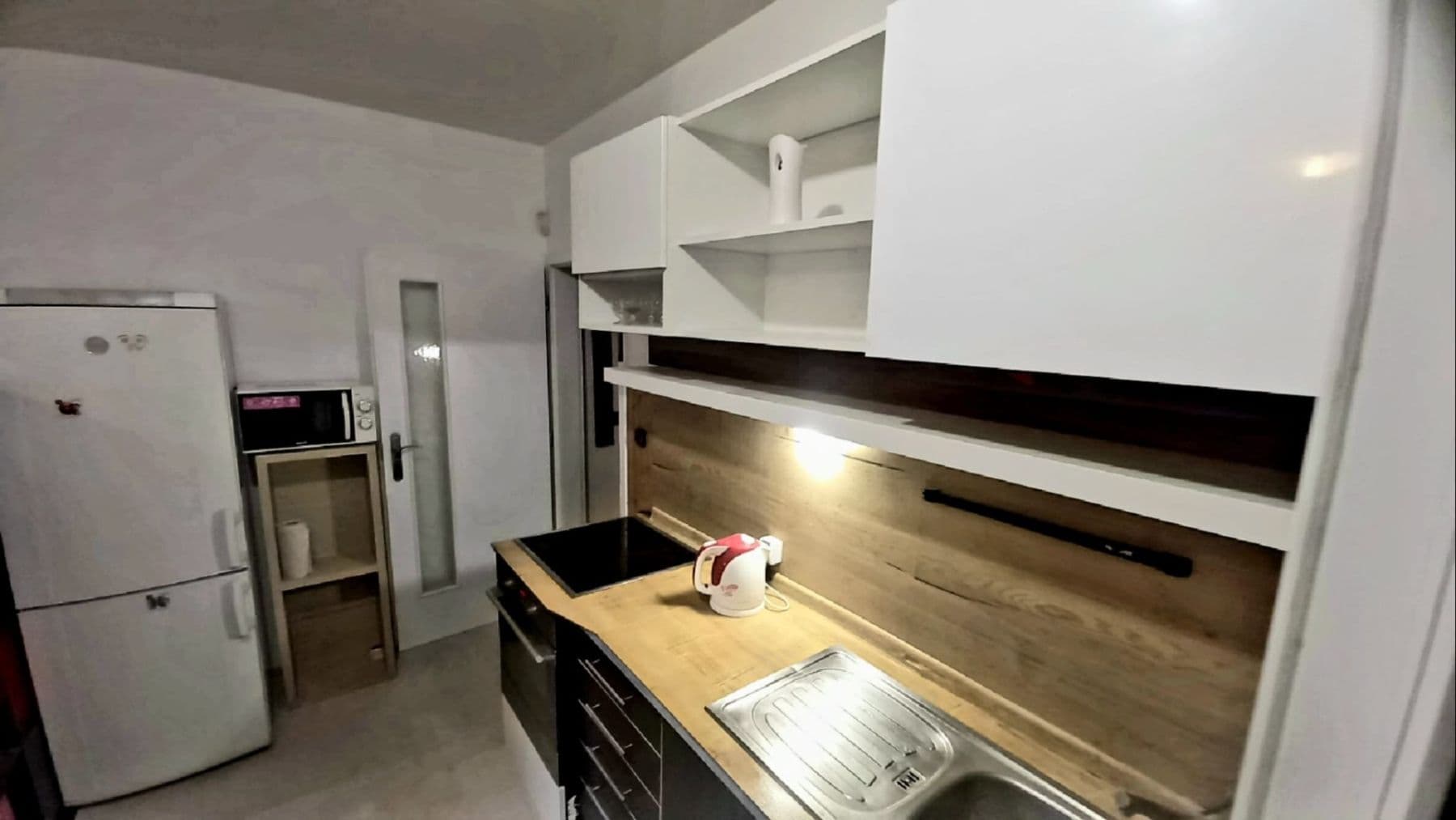 Prenájom bytu 2-izbový 60 m², Mattioliho, Praha, Praha Prenájom bytu 2-izbový 60 m², Mattioliho, Praha, Praha