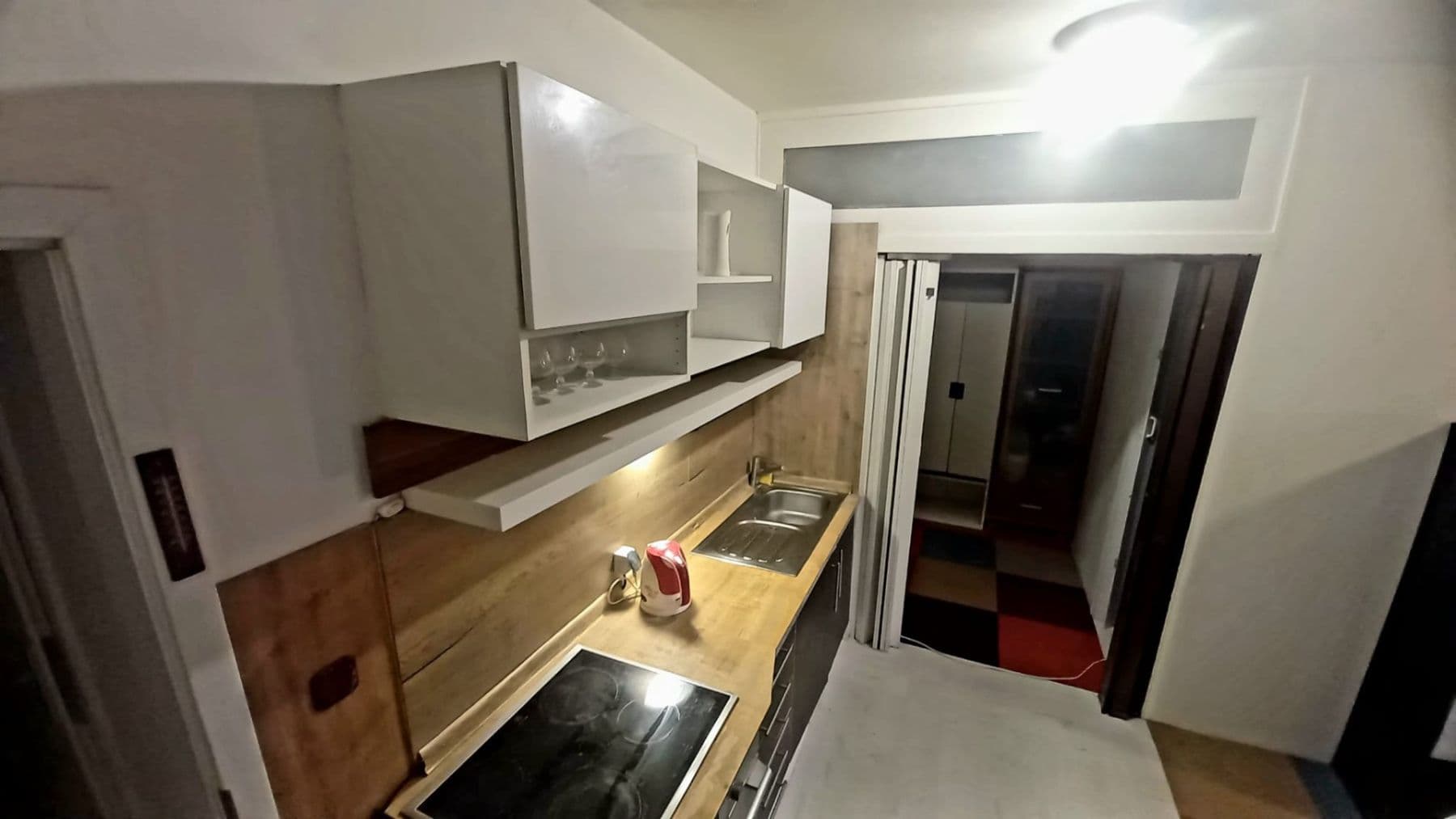 Prenájom bytu 2-izbový 60 m², Mattioliho, Praha, Praha Prenájom bytu 2-izbový 60 m², Mattioliho, Praha, Praha