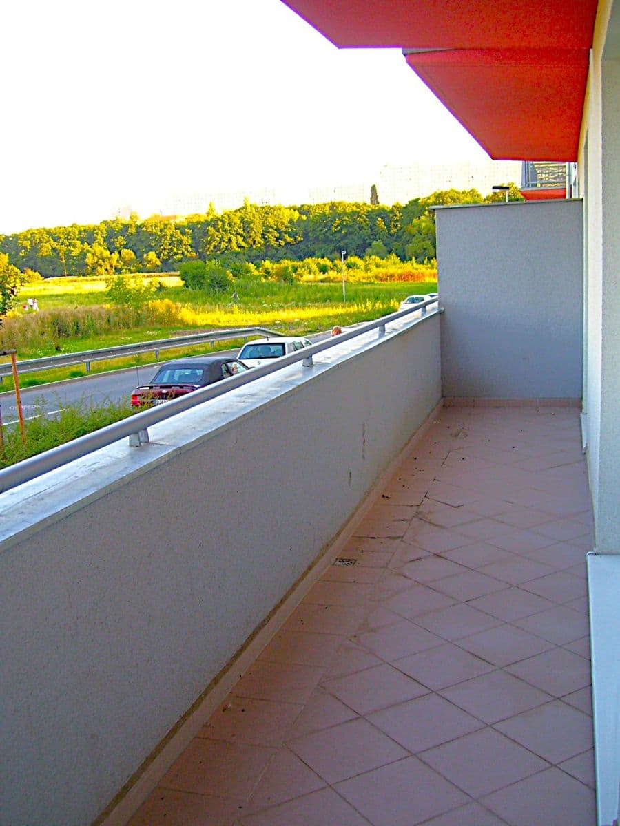 Prenájom bytu 2-izbový 60 m², Mattioliho, Praha, Praha Prenájom bytu 2-izbový 60 m², Mattioliho, Praha, Praha