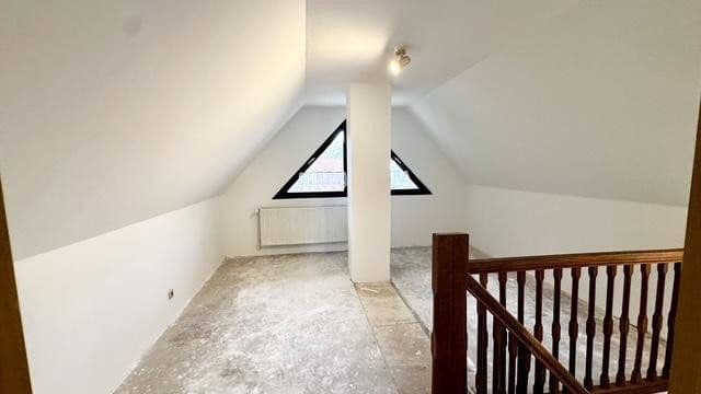 Predaj domu 216 m², pozemok 312 m², Heimstraße 29, Hirschaid, Bavorsko Predaj domu 216 m², pozemok 312 m², Heimstraße 29, Hirschaid, Bavorsko