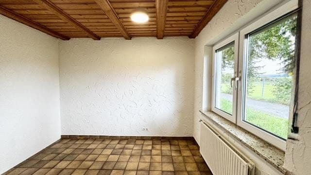 Predaj domu 216 m², pozemok 312 m², Heimstraße 29, Hirschaid, Bavorsko Predaj domu 216 m², pozemok 312 m², Heimstraße 29, Hirschaid, Bavorsko