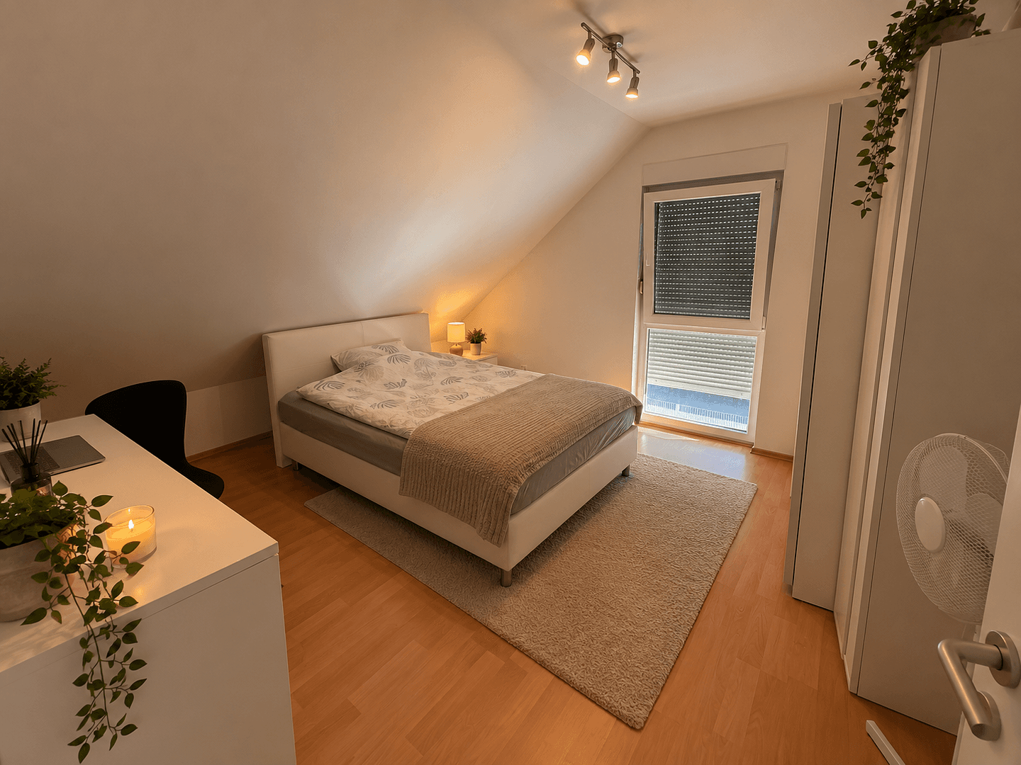 Prenájom domu 140 m², pozemok 400 m², Ingolstadt, Bavorsko Prenájom domu 140 m², pozemok 400 m², Ingolstadt, Bavorsko