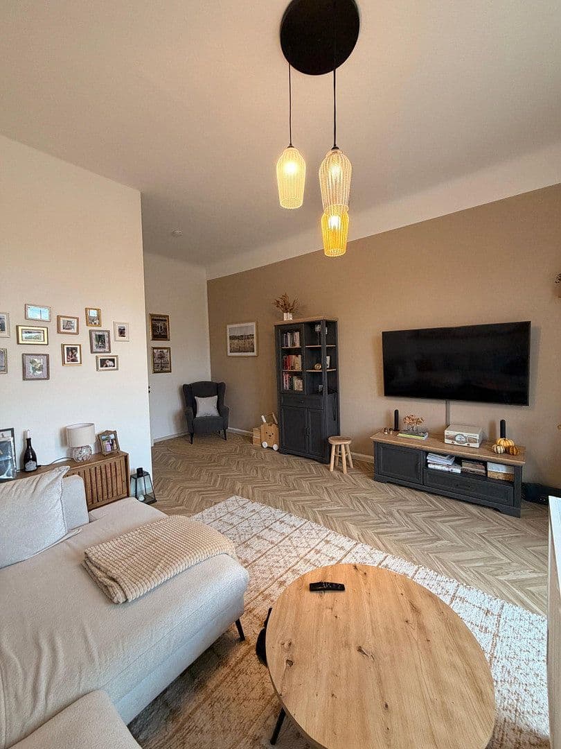 Prenájom bytu 4-izbový 120 m², Markgrafenstrasse 4, Magdeburg, Sasko-Anhaltsko Prenájom bytu 4-izbový 120 m², Markgrafenstrasse 4, Magdeburg, Sasko-Anhaltsko